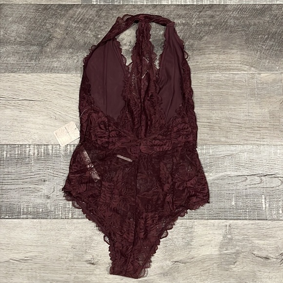Free People Everyday Lace Bodysuit Plum Jam Womens XS - Picture 6 of 6